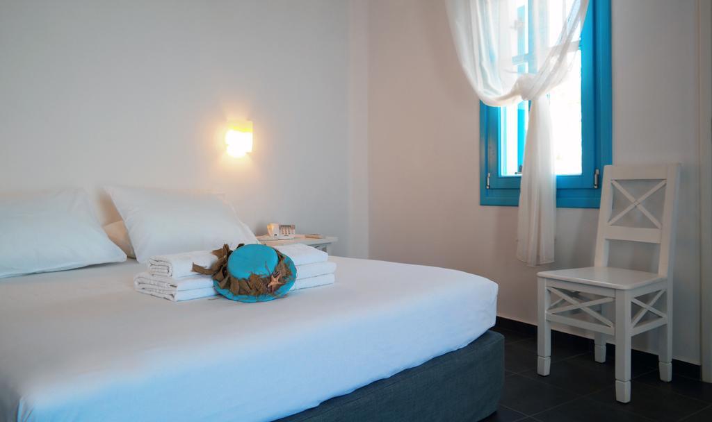 Miramare Hotel Folégandros Habitación foto